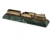 Интерьерная композиция Важный груз