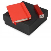 Подарочный набор To go с блокнотом и зарядным устройством, красный